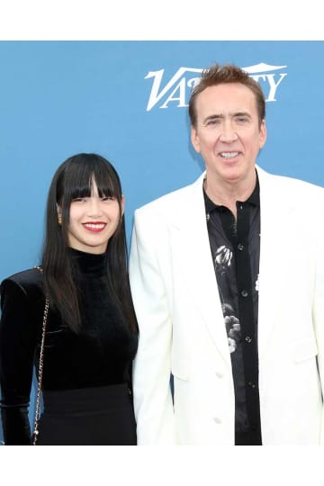 ニコラス・ケイジの日本人妻、夫の“衝撃”金銭感覚を暴露　家「5軒」…車は「何台あるか分からない」