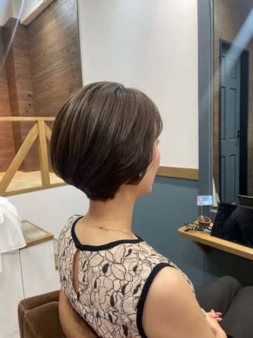 【40代】みんなどんな髪型してる？ おしゃれさんのヘアスタイル2025