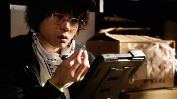 100年後の私たちは何を聴いている？　『火星の女王』第2回で驚きの事実が明らかに