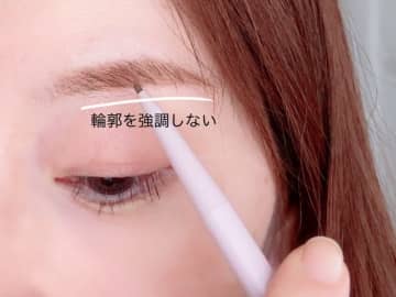 冬こそ”眉が命”！マスク姿でも映える「眉メイク術」
