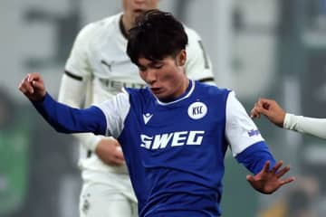 福田師王、待望の移籍後初ゴール！　途中出場から終盤に同点弾…カールスルーエの6連敗阻止