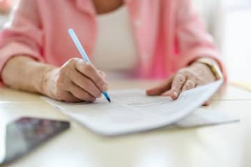 ふるさと納税の上限を超えてしまった場合、返金や訂正は可能なの？上限オーバー時の対処方法を解説