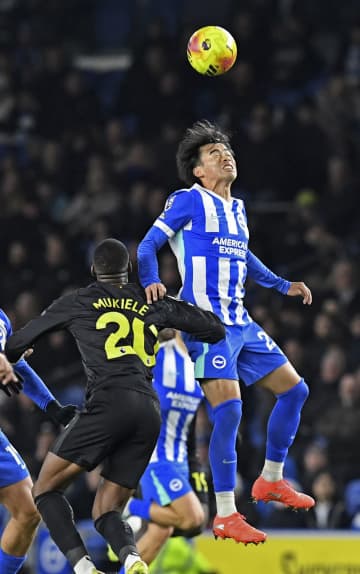ブライトンの三笘は途中出場　サッカーのプレミアリーグ