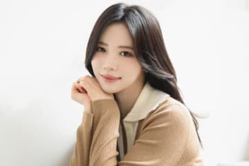 NiziU MAYA、デビューから現在を“色”で例えるなら？　ファンやメンバーとの出会いが「私を強くしてくれた」