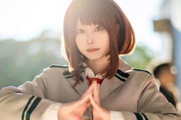 【コスプレ】新人美少女レイヤーの「ヒロアカ」お茶子は笑顔が尊い!フレッシュさ全開の爽やかな制服姿が可愛かった【写真9枚】