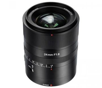 実売5万円台！ 高画素カメラにも対応する解像力を備えた、開放F1.8の広角レンズ「七工匠 7Artisans 24mm F1.8 AF」