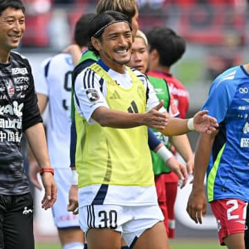 クラブハウスもない、洗濯も自分たち。苦節の時代からタイトル奪取まで。町田での10年間は「かけがえのない宝物」。中島裕希が富山に完全移籍