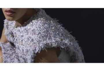 「EAUVIRE」2026年プレスプリングコレクションよりピンクリボンツィードが登場