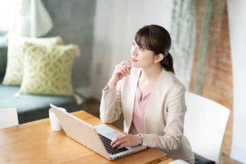 ふるさと納税した後に結婚して苗字が変わりました。すでにワンストップ申請していたんですが、申請し直す必要がありますか？