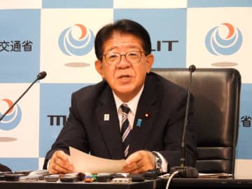 金子国交相「改めて事業費精査」　北海道新幹線で最大1.2兆円増の可能性