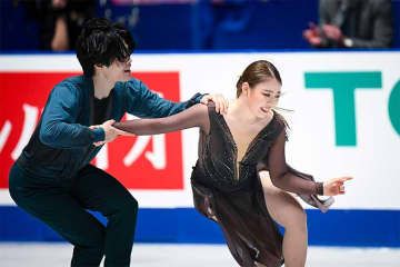 紀平梨花、ミスに涙「めちゃくちゃ申し訳なくて…」　“りかしん”自己ベストで4位【全日本フィギュア】