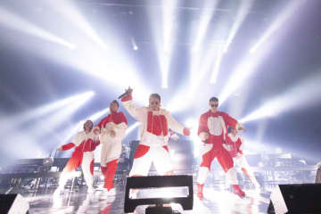 C&K、全国ツアー完走。ファイナル大阪オリックス劇場2日間で全42曲を披露