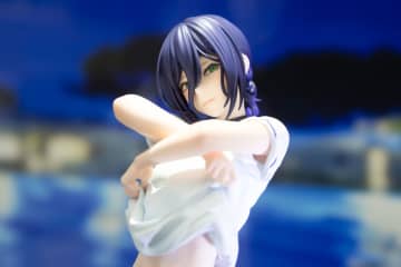 「チェンソーマン」より「レゼ」フィギュアや「呪術廻戦」「鬼滅の刃」のプライズフィギュアが展示！【#ジャンプフェスタ】