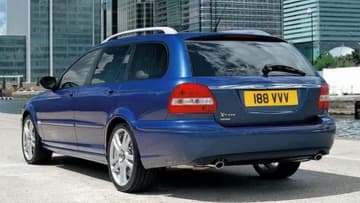 【UK激安中古車】40万円以下で買える名車6選！ ジャガー、レクサス、アルファ ロメオ…英国編集部が選ぶ「掘り出し物」