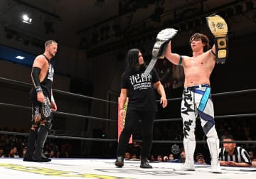 【ＤＤＴ】上野勇希がＶ４達成後に急襲受ける　佐々木＆クリスとの変則王座戦が決定