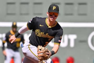 阪神助っ人内野手の“爆肩”が「バケモン」　ほぼ外野から…衝撃送球に驚愕「ガチすぎる」