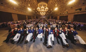 ＳＨＯＷ－ＷＡ＆ＭＡＴＳＵＲＩがランチ＆ディナーショー開催　来年６月から明治座公演にゲスト出演