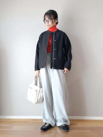 今年のニット、流行りは「ぴったりめ」！ 押さえておくべきトレンドファッション【2025-2026冬】