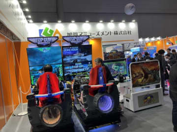 知ってた？「トップガン マーヴェリック」の体感アーケードフライトSTGが日本に来るぞ!!【アミューズメント エキスポ 2025】