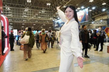 「東京コミコン2025」で世界中のアーティストやクリエイターが参加したアーティストアレイを、若林優美果がレポート！