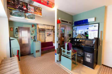 京成ホテルミラマーレ、「京成電鉄3400形トレインルーム」をリニューアル　シミュレーターでは京成本線の全線が運転可能に