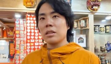 令和ロマンくるま、相方・ケムリへの“10万円の出産祝い”を披露「お揃いで…」