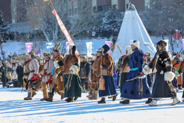 中国内モンゴル自治区で「氷と雪のナーダム」開幕