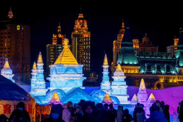 中国内モンゴル・満洲里で国際氷雪祭りが開幕