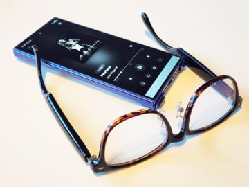 [本日の一品]ロック好きのベーシストが眼鏡型オープンイヤーオーディオを買ってしまった