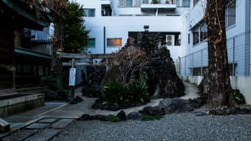 かつての海岸の富士塚～東京都中央区・鐵砲洲稲荷神社～ニッポンを歩こう179