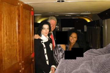 「エプスタイン・ファイル」ようやく公開も…少なくとも16つのファイルが削除された謎