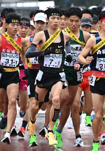 早稲田大学が来春入部選手を発表　高校駅伝で“1区トップ3”の増子陽太、新妻遼己、本田桜二郎がそろいぶみ