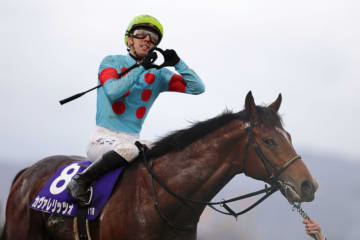 【朝日杯FS】C.デムーロ「チームの勝利」カヴァレリッツォがG1初制覇