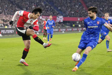 上田綺世、渡辺剛はフル出場　サッカーのオランダ1部