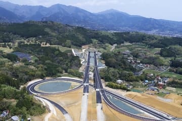 新東名・新名神、全線開通は2030年以降に？ 工事遅延で時期見通せず