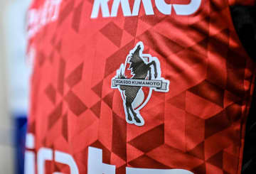 ドイツ移籍18歳FW神代慶人の“宝物13ゴール”に感謝！｢みんな目に焼き付けてくれ｣｢全てのゴールが素晴らしい｣熊本が生え抜きストライカーの旅立ちを激励！