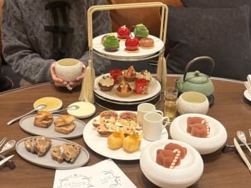 「ヒルトン京都」からの冬の贈り物♡一日20食限定 フェスティブ アフタヌーンティー