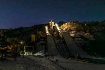 【白馬】絶景間違いなし！ジャンプ競技場の夜景に浮かぶガストロバー 長野県