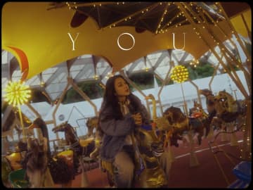NAQT VANEにも参加するYunoa、亡き父へ想いを綴ったソロ新曲「YOU」配信＆ビジュアライザー公開