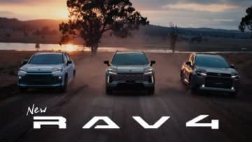 トヨタ「RAV4」のCM「LOVE FOREVER」篇で流れる曲は?