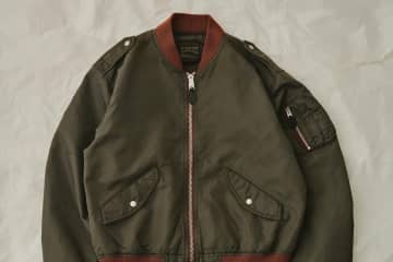 アヴィレックス×ジャーナル スタンダードのフライトジャケット、ヴィンテージ風ブラウンカラーなど