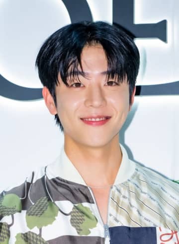 “ヒョプ様”こと俳優チェ・ジョンヒョプ、生活に困窮する人々のため1000万ウォン寄付「希望を届けたい」