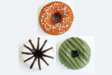 『ドーナツペンタくん』のかんたんドーナツ＆チョコレートデコレーションのアレンジをご紹介♪