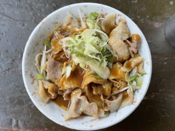 【東京都内】立ち食いそば店のカレーそば5選。寒い夜におすすめ！意外に個性的であなどれないうまさ