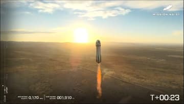 ブルーオリジンが「ニューシェパード」で16回目の有人ミッション実施　車椅子ユーザーが搭乗