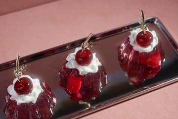 リキュエム“きらめくお守り”リングや魔法少女風リボンピアス、一回り大きなチェリーイヤリングも