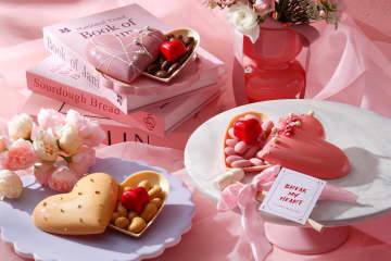 ザ ストリングス 表参道26年バレンタイン、“ハンマーで割る”ハート型サプライズチョコレート