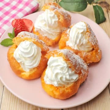 【材料はたったの3つ】「冷蔵庫にあるもので生地が作れる」「お店で売れるよ」鍋も火も使わないシュークリームレシピ