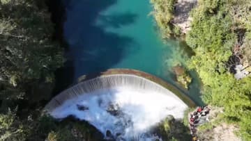 温暖で緑豊かな農村での滞在が人気　中国貴州省茘波県
