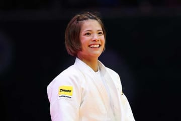 「女優やん」　M-1会場にいた世界女王に視聴者騒然「激強女子には見えん」　阿部詩が出演報告